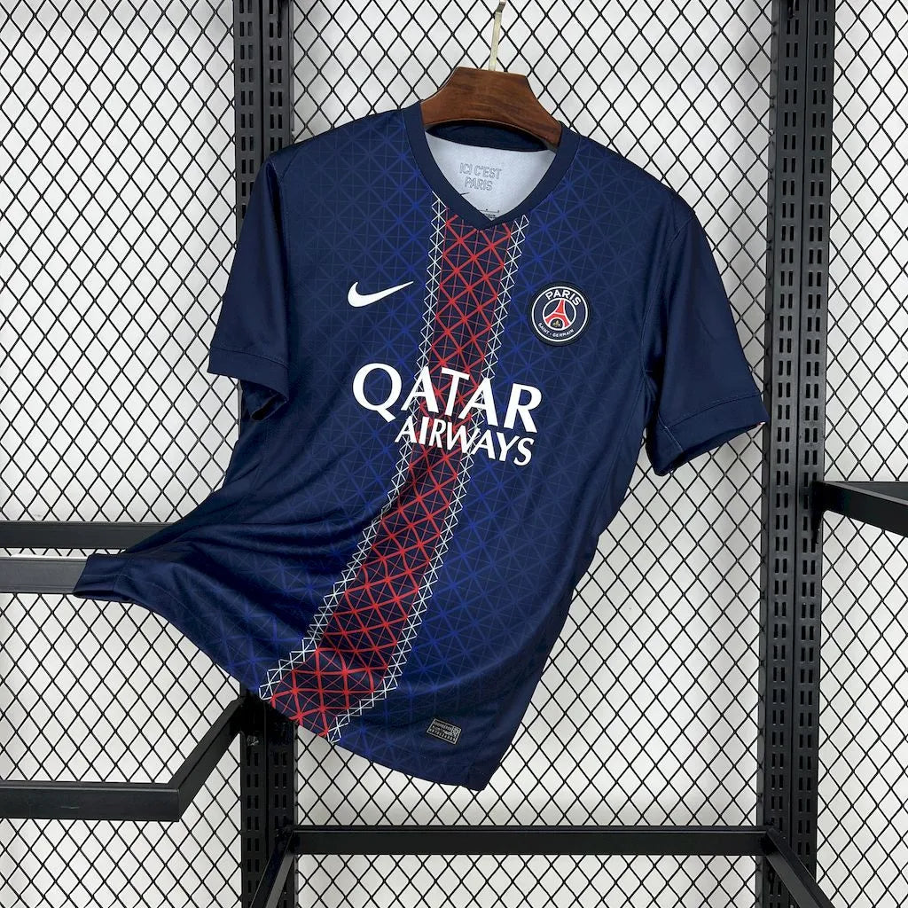 Maillot domicile du Paris Saint-Germain 2025/26 AiirVibe